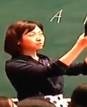 《a precious family dinner》(蘇州中學---邵婕)江蘇省高中英語教學觀摩優質課評比視頻