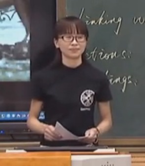 泉州市中學(xué)英語(yǔ)課堂實(shí)錄比賽(北師大版)Module 3 Unit 7 The Sea Lesson 4 Sea Stories