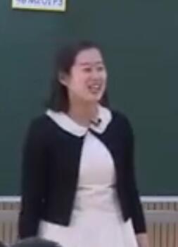 Oxford English Book 4A (Shanghai Edition) Module2 Unit1 Sports (Period 3 ) Ϻ - o^(q)