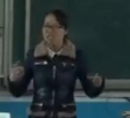 ˽̰꼉σԻWĆԪn}3ˮĽMɡʡn